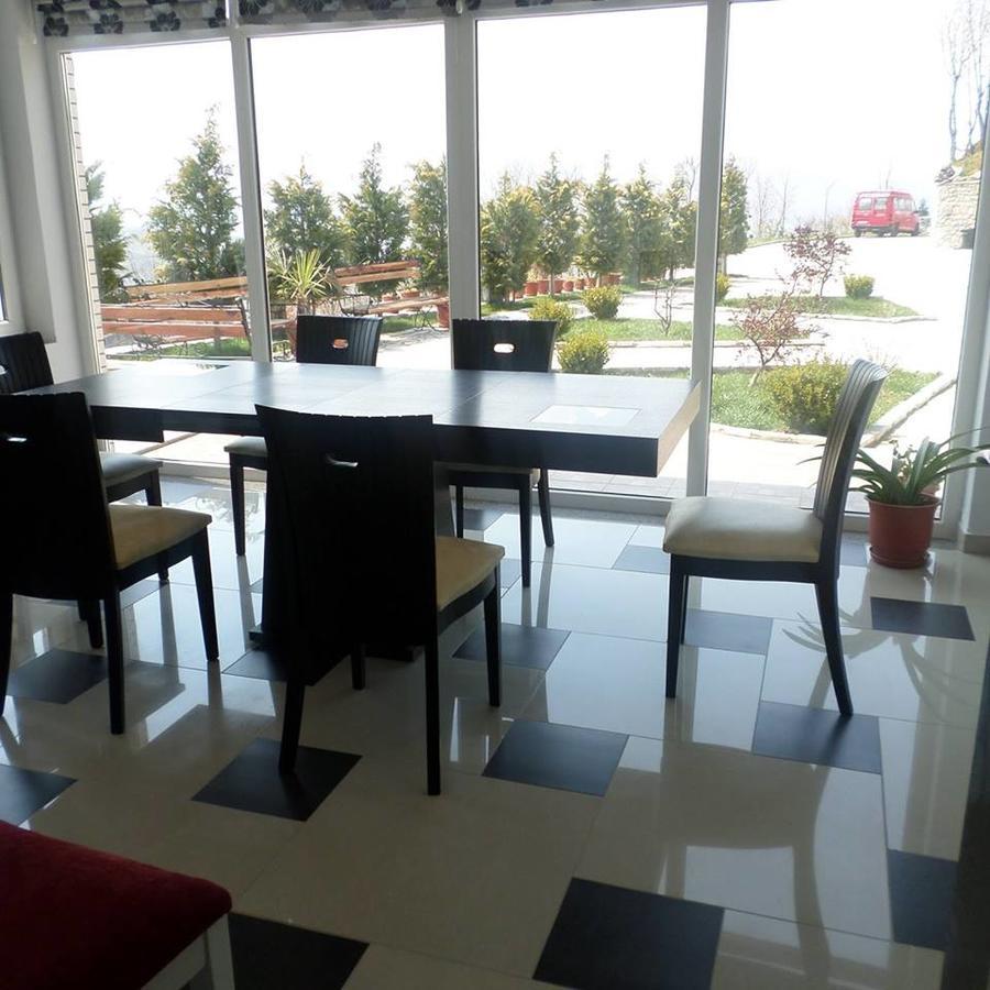 Hotel Natyra E Qete Peshkopi Ngoại thất bức ảnh